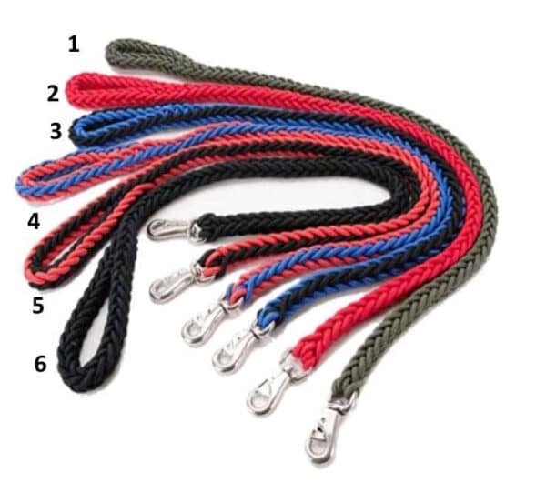 Knitted Leashes